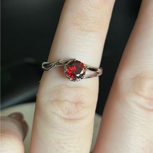 Ring. Size 8. Never worn. Too small.
